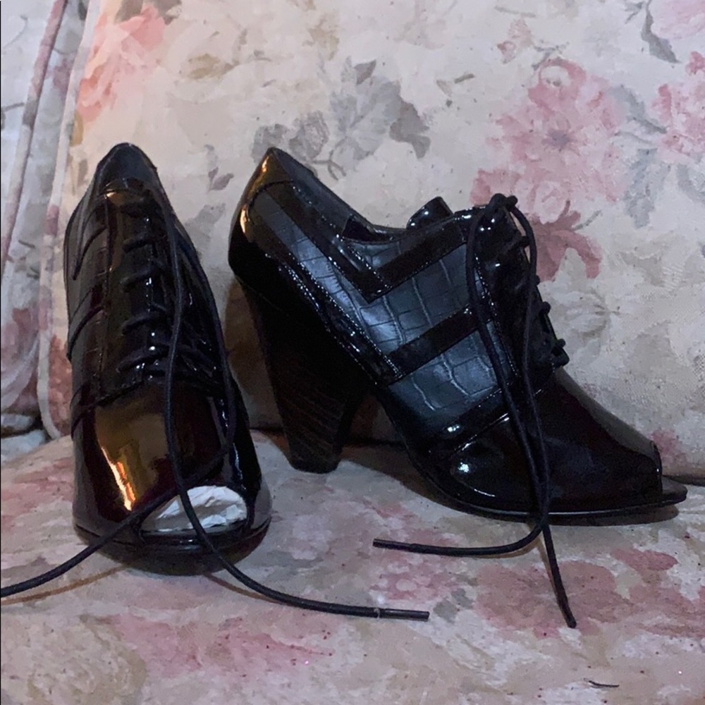 Brand new, Naughty Monkey Black peep toe heels